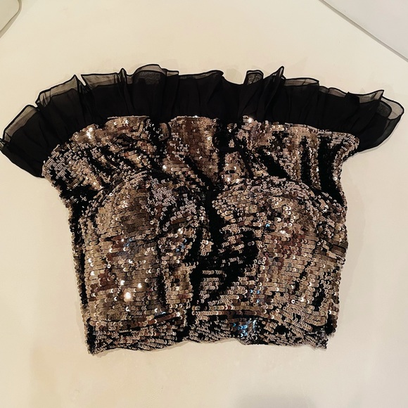 NWT (8 ) French Connection metallic gold sequin mini in sizes 2,4,6,8,10,12 - Picture 11 of 17